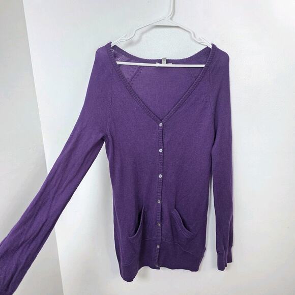 Joie Purple Cashmere Merino Wool Preppy Classic Button Up V-Neck Cardigan Size M - Picture 2 of 7